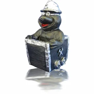 Wetterfeste, Gartendeko stehend, klassische Gartenfigur - Maulwurf in Lore. Gnome.